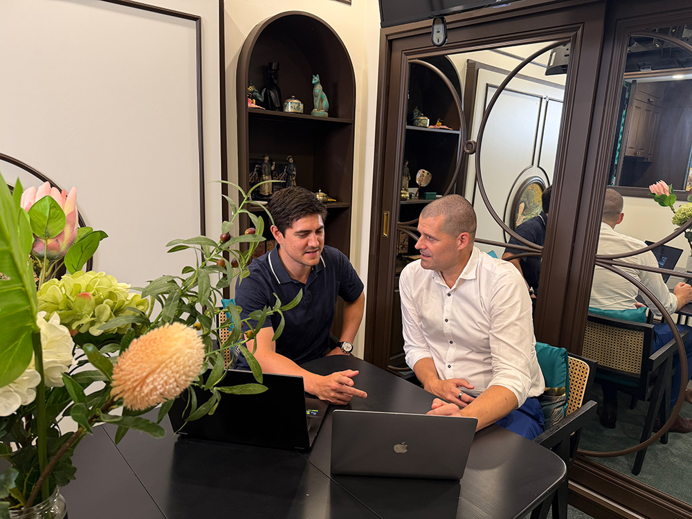 CRM Solutions | AI Medical Marketing | Patient Communication & Lead Generation | Clinic Growth | Streamline Admin Workflows | Surgeons | Medical Clinics | Online Marketing For Doctors