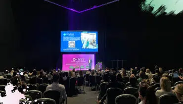 Marketing For Hair Transplant Clinics | How To Improve Leads & Conversion Rates | Online Marketing For Doctors | Medical Marketing Specialists